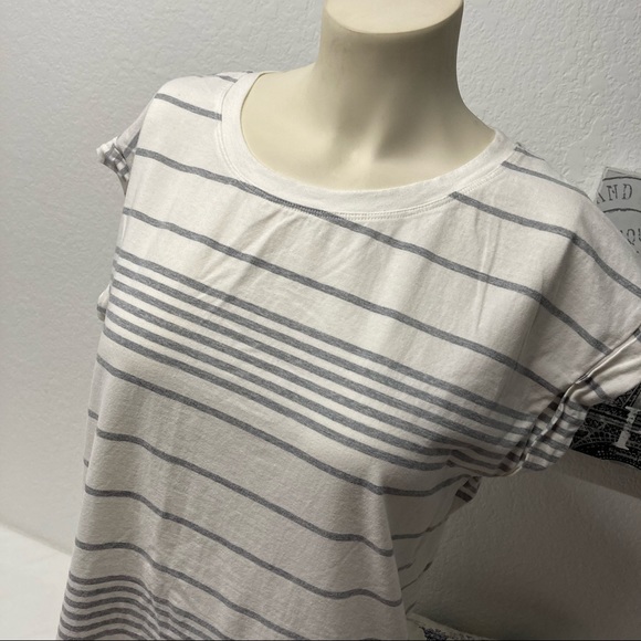 Ellison | white striped tunic top size S - Picture 8 of 9